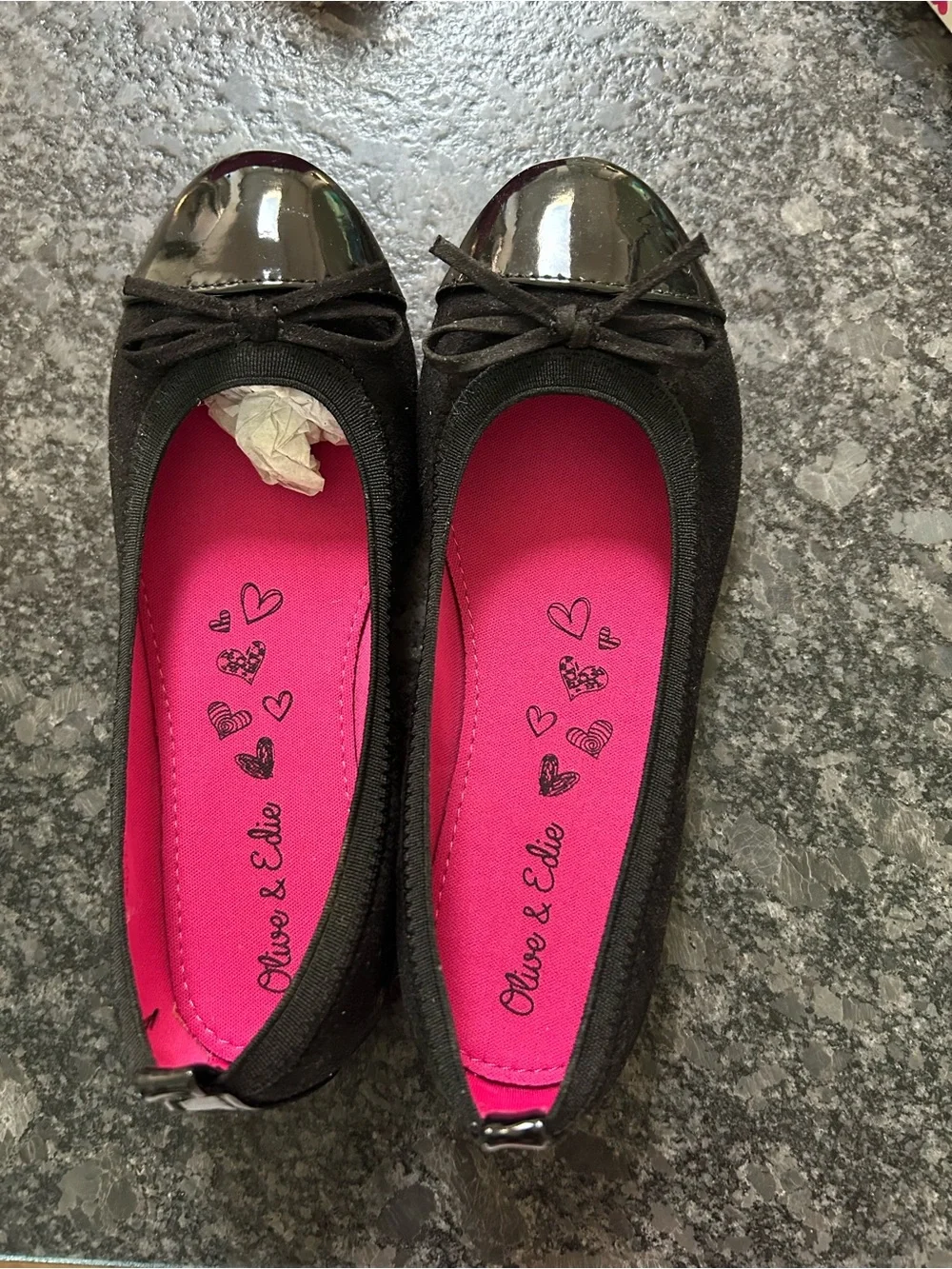 Olive & Edie (DSW) Girls Ballet Flats